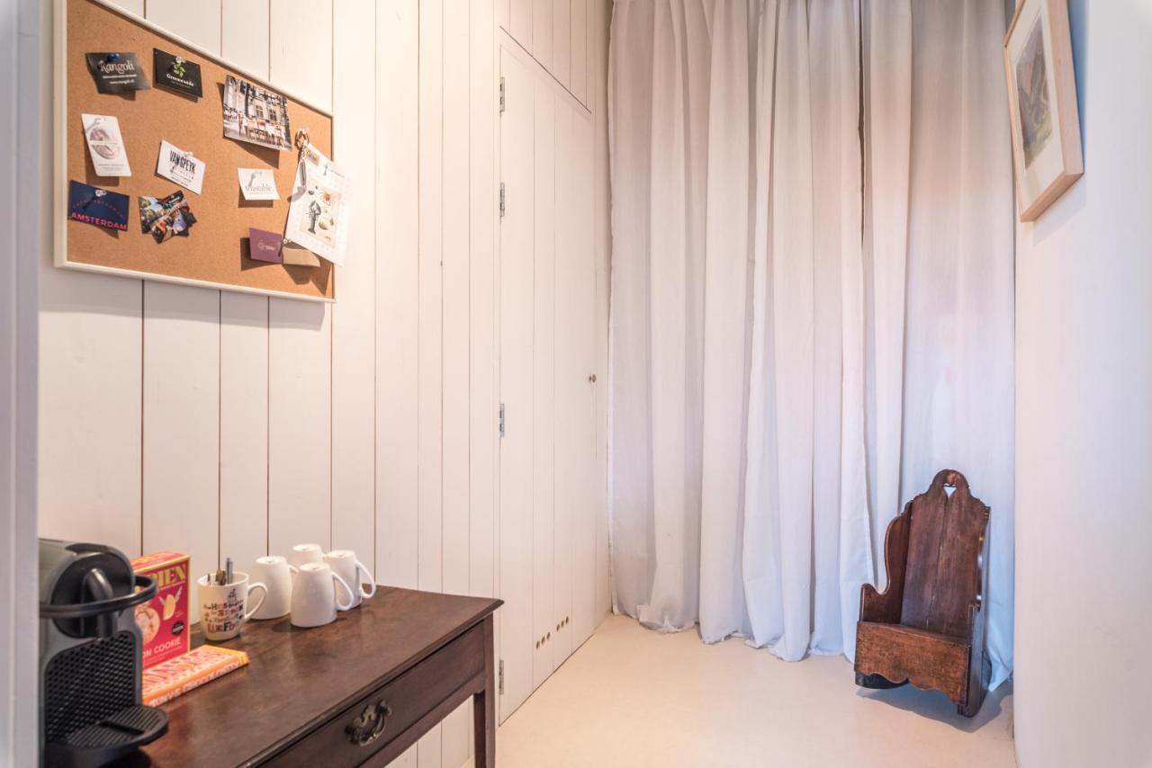 Classy Room 17Th C Canalhouse Ámsterdam Exterior foto
